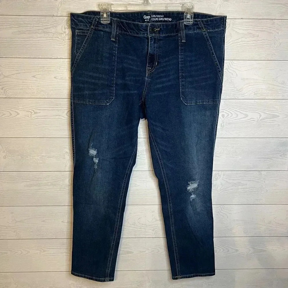 Gap girlfriend distressed patch pocket ankle jeans Size 18 - Picture 1 of 6